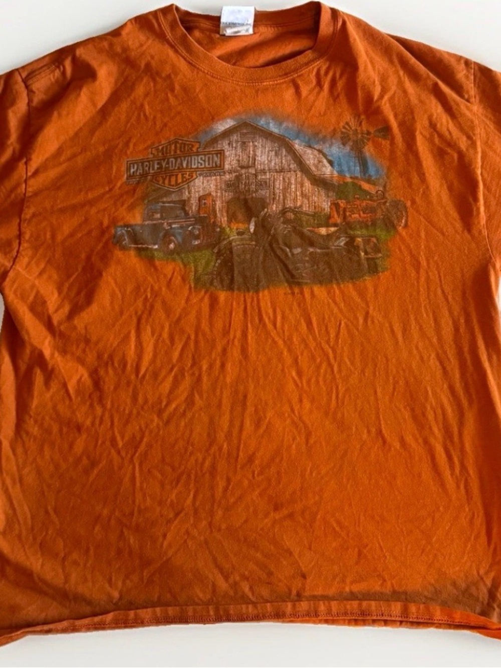 Vintage Harley-Davidson Orange Graphic Barn & Motorcycle Tee